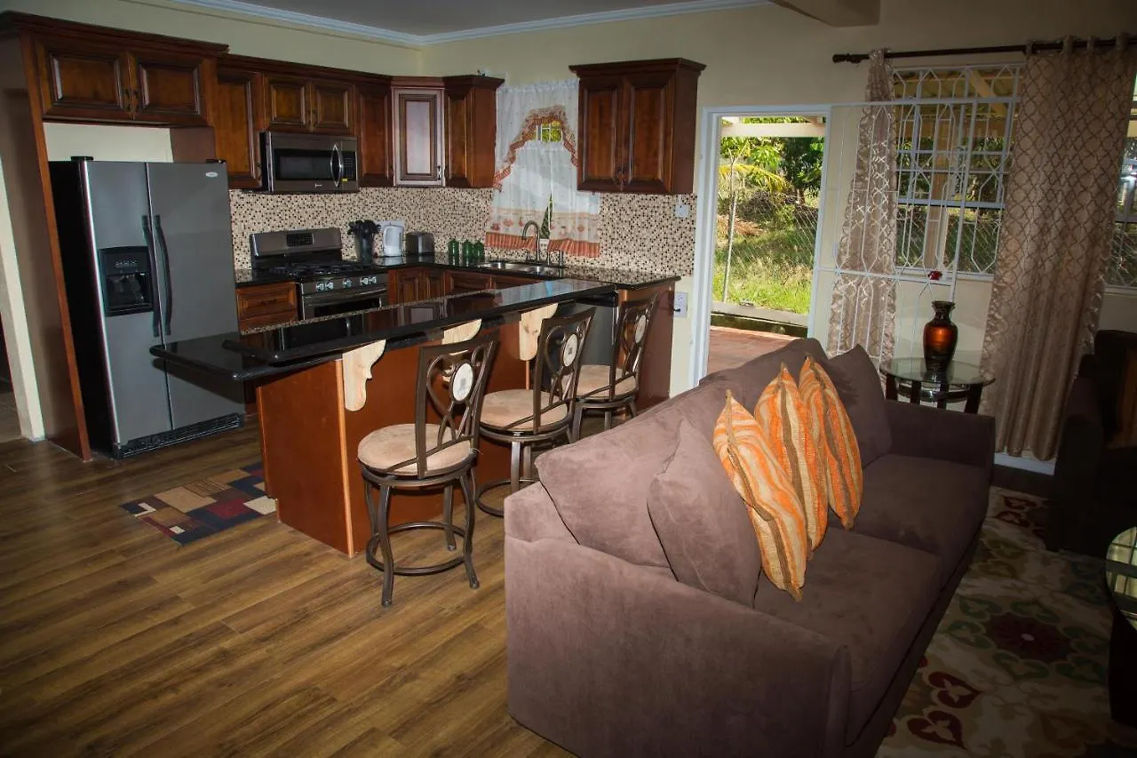 빌라 Jean'S Condo, Sapphire Estate,Laborie ,St Lucia. Comfort In Style.
